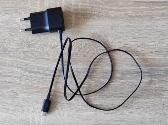 Router, HDMI kábel, HP nabíjačka, USB nabíjačka, Slúchadla S - 7