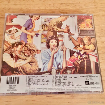 Predám CD Insomniac - Green Day - 7