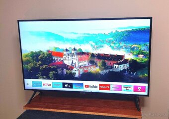 49" Samsung 4K UHD Smart TV +HDR - 7