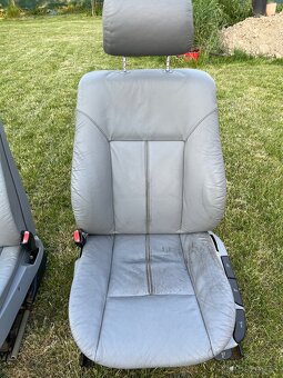 Predám sedačky z BMW E39 - 7