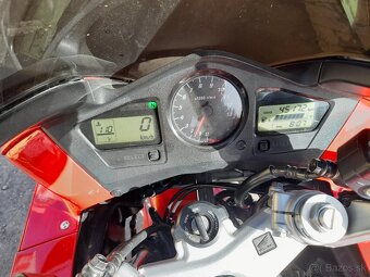 Honda VFR 800 V-TEC 2002 - 7