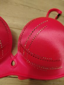 Victoria secret 34C - 7