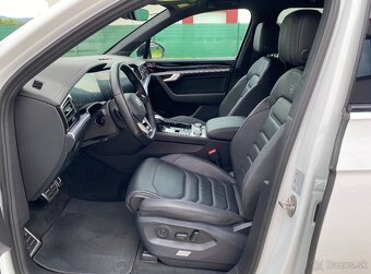 Volkswagen Touareg 3.0 V6 TDI SCR 286k R-Line 4Motion DPH - 7