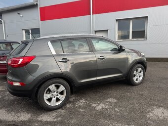 Kia Sportage 2.0 CRDi AWD - 7