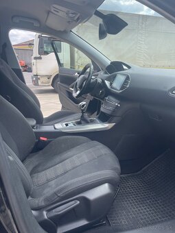 Peugeot 308 1.6 BlueHDi kombi - 7
