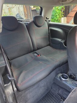 MINI Cooper One Seven - 7