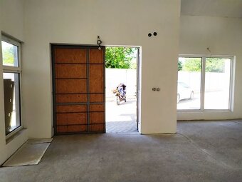 Výrobno-skladový objekt s administratívou na predaj - 7