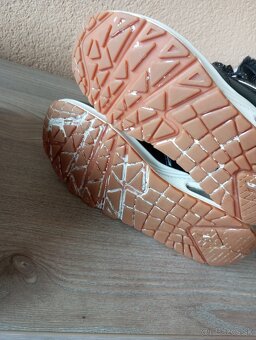 Zateplené tenisky skechers 33 - 7