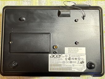 Predám projektor Full HD Acer - 7