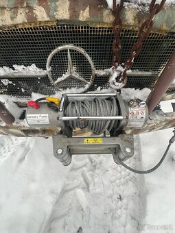 Mercedes unimog 404 - 7