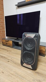 Sony XB90 - 7