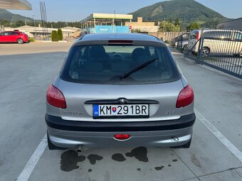 Peugeot 206 1.1 benzín - 7