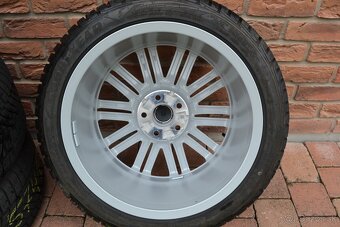 5x112 R18 Zimna sada Org. Audi A5 b9 + 245/40 R18 Goodyear - 7