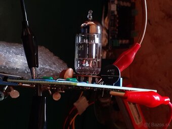 Gramorádio Tesla Suita 1127 A - 7