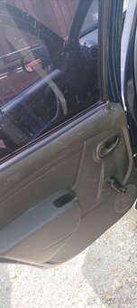 Predám Daciu Duster 4x4 1.5dci - 7