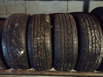 Disky a pneumatiky na viacero áut v texte - 7