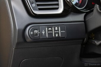 Kia XCeed 1.5 T-GDi Gold (Navi pack), 118kW, M6 06/2022 - 7