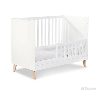 KLUPS Postieľka detská so zábranou Noah biela 120x60 cm - 7
