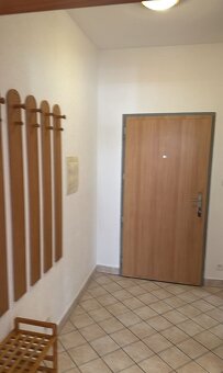 1 izb. Papraďová neďaleko polikliniky BA II v novšej budove - 7