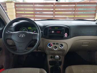 Hyundai accent - 7