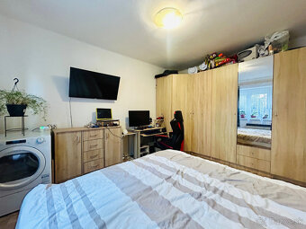 Na predaj 3-izb.byt_VLASTNÉ kúrenie,bojler,klimatizácia - 7