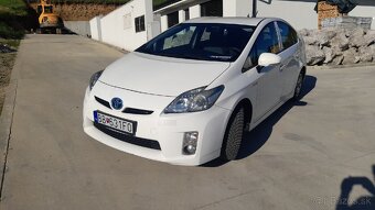 Toyota Prius - 7