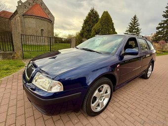 Škoda Octavia Combi 1.9 TDi PD 4x4 SuisseIceHockey Xenon ESP - 7