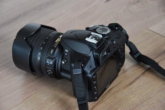 Nikon d3200 s VR AF 18-105 + brasna - nafotene 4 tisic.snim. - 7