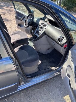 Citroën Xsara Picasso - 7