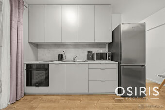 Klimatizovaný 1i byt s balkónom, novostavba 2022, predzáhrad - 7