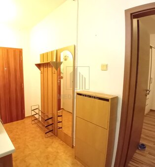 Prenájom pekný, šikovný 2-izbový byt, v peknom prostredí, Pi - 7