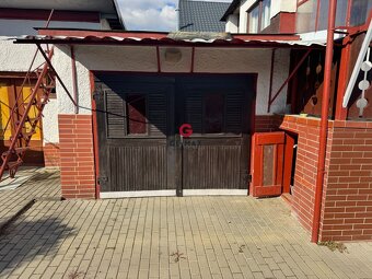 REZERVOVANE Exkluzívne na predaj 5-izbový rodinný dom v Naci - 7