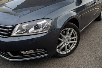 Volkswagen Passat Variant 2.0 TDI BMT Highline 4MOTION - 7