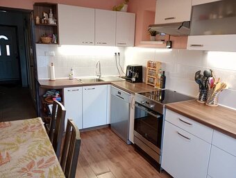 Predáme 5-izb. rodinný dom, 140 m2, Báb, okr. Nitra - 7