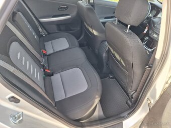 Kia Cee´d SW 1.6 GDI EX/Gold - 7