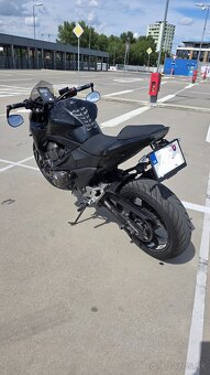 Kawasaki Z800, Z 800 - 7