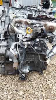 Predám motor EGR TURBO zvody Zotrvačník YARIS 06- 1,4 - 7