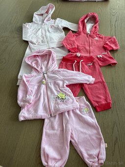 Balík oblečenia pre dievča 6+ mesiacov - 7