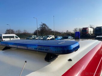 NISSAN PATROL WAGON 1995 VIN 886 - 7