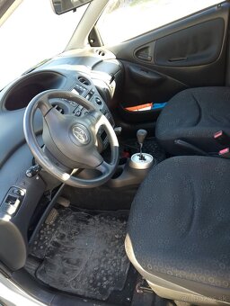Toyota Yaris 2004,Automat-nepojazdné - 7