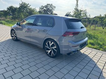VW GOLF VIII R-line 1.5 eTSI - 7