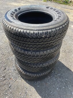 Pneu DUNLOP 265/70 R16C 113/111S - 7