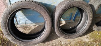 235/50 ZR18 KUMHO - 7