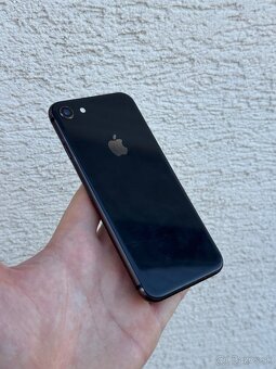 Apple iPhone 8 256GB Space Grey - 7
