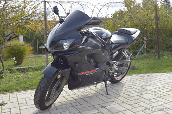 Honda CBR 600 F4i Sport - 7