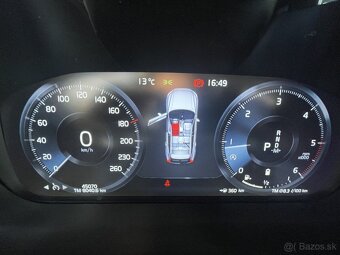 Volvo XC60 B4(D) MOMENTUM PRO AWD AT8 - 7