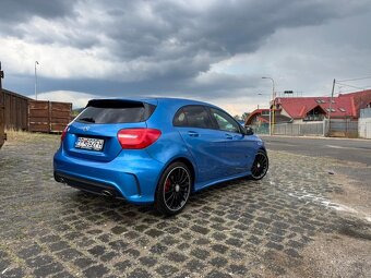 Mercedes-Benz A180 AMG - 7