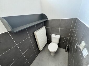 -Predaj komerčného priestoru 109,99 m² - 7