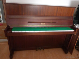 Predám piano PETROF - 7