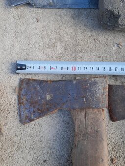 Predám staré sekery - 7